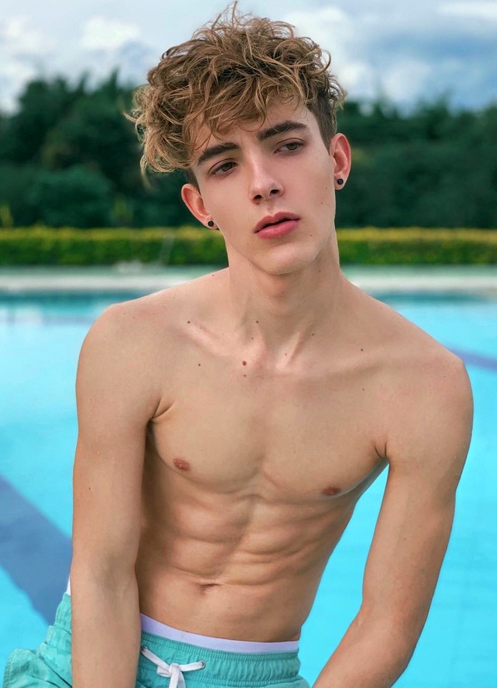 Fresh And Fit Boys 106