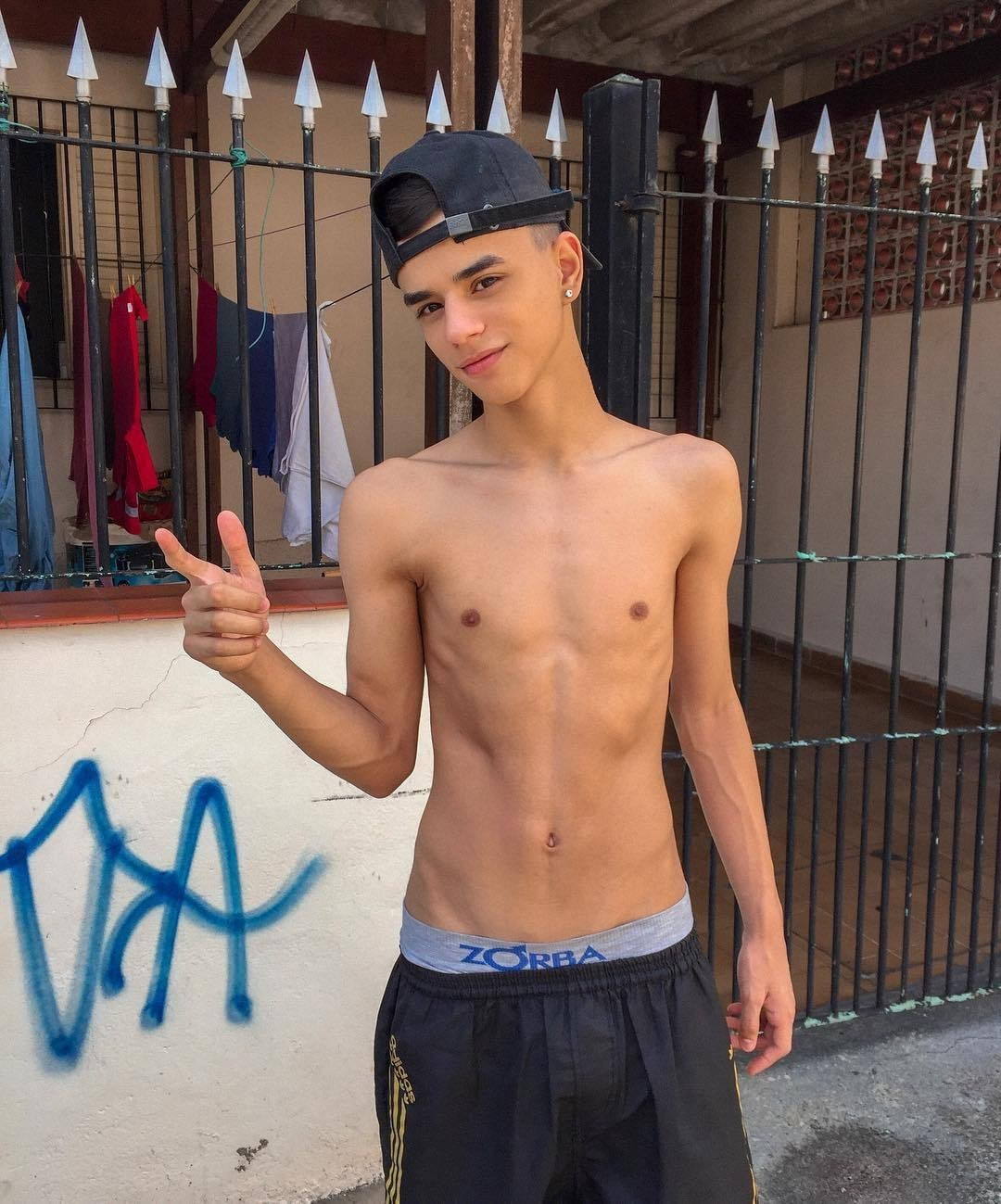 Sexy Twinks 5
